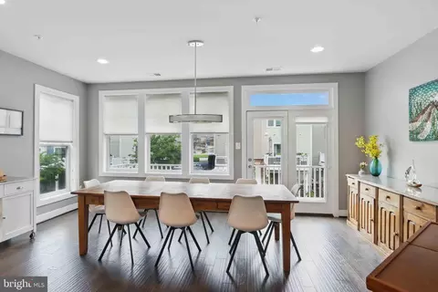 404 Hendrix Ave, Gaithersburg, MD 20878 photo 1