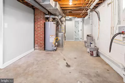 Entry Way - 1617 Moffet Rd, Silver Spring, MD 20903 photo 6 of 6