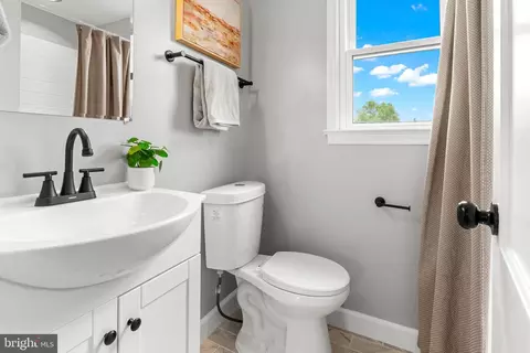 Bath - 1617 Moffet Rd, Silver Spring, MD 20903 photo 2 of 2