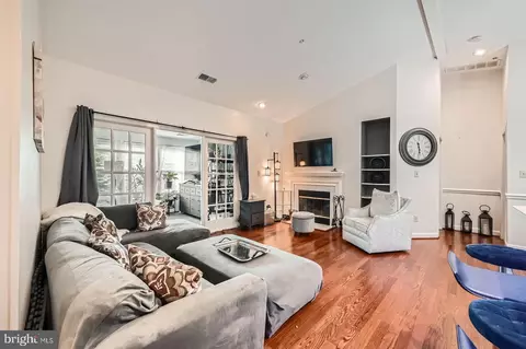 Living - 3307 Sir Thomas Dr #5-B-41, Silver Spring, MD 20904 photo 1 of 2
