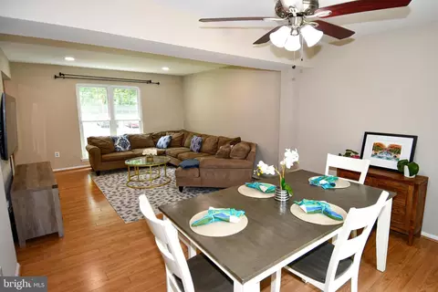 Dining - 4504 Jenner Ct, Olney, MD 20832 photo 3 of 3