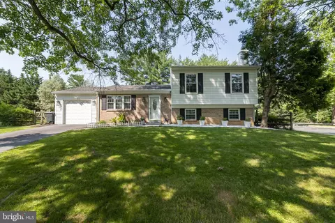 13413 Winterspoon Ln, Germantown, MD 20874
