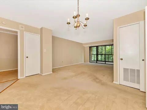 Living - 15100 Interlachen Dr #4-320, Silver Spring, MD 20906 photo 2 of 6