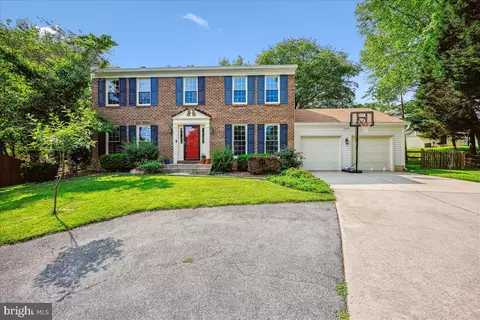 19112 Gunnerfield Ln, Germantown, MD 20874