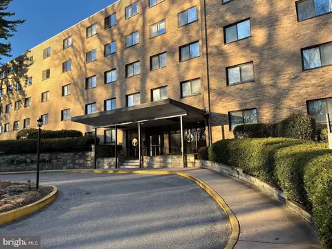 8601 Manchester Rd #319, Silver Spring, MD 20901
