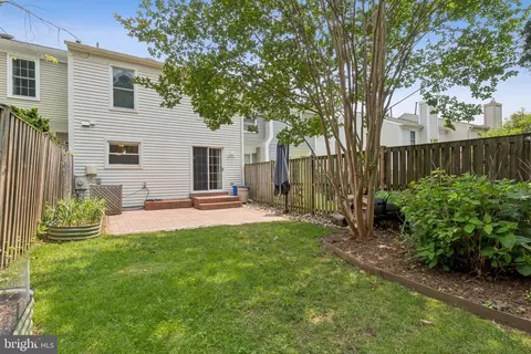 Exterior - 611 Concerto Ln, Silver Spring, MD 20901 photo 2 of 4