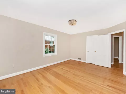 9905 Portland Rd, Silver Spring, MD 20901 photo 18
