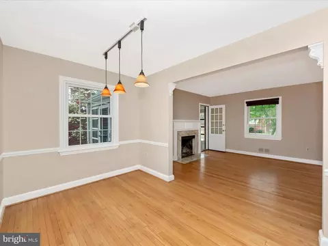 9905 Portland Rd, Silver Spring, MD 20901 photo 9