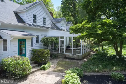 Exterior - 22500 Old Hundred Rd, Barnesville, MD 20838 photo 3 of 9