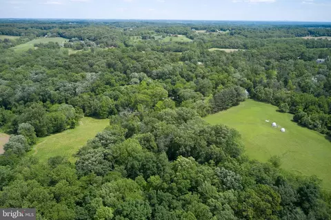 View/Area - 22500 Old Hundred Rd, Barnesville, MD 20838 photo 5 of 5