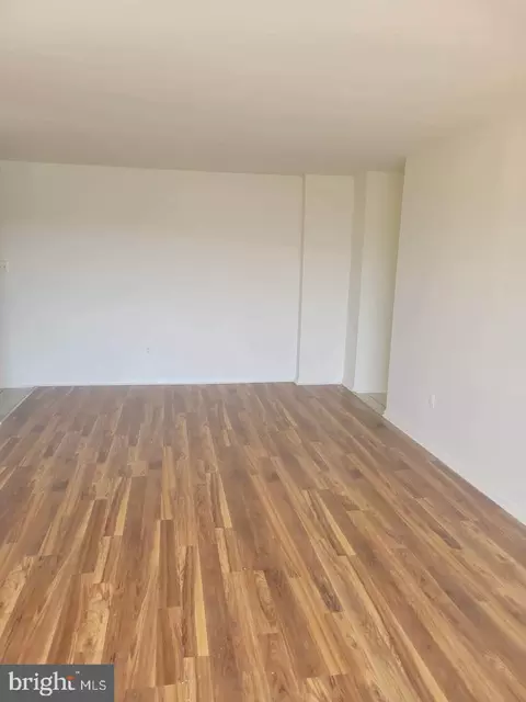 Living - 8830 Piney Branch Rd #812, Silver Spring, MD 20903 photo 3 of 3