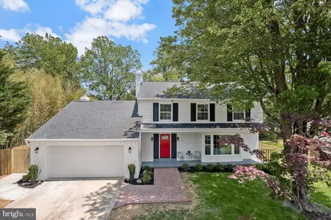 11003 Hunt Club Dr, Potomac, MD 20854
