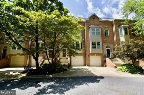 1908 Westchester Dr, Silver Spring, MD 20902 photo 2