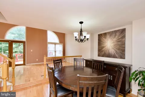 1908 Westchester Dr, Silver Spring, MD 20902 photo 11