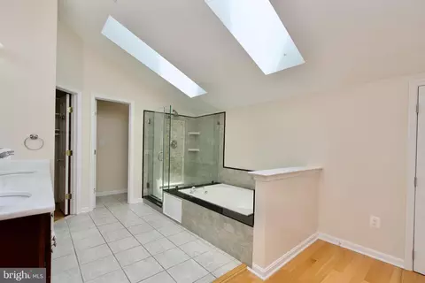 1908 Westchester Dr, Silver Spring, MD 20902 photo 20