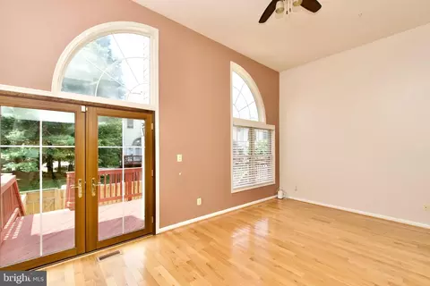 1908 Westchester Dr, Silver Spring, MD 20902 photo 7