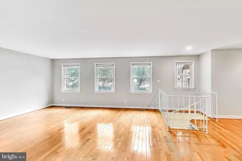 2214 Washington Ave #104, Silver Spring, MD 20910 photo 7