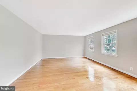 2214 Washington Ave #104, Silver Spring, MD 20910 photo 5