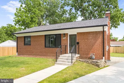 418 Belton Ct, Silver Spring, MD 20901