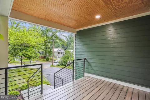 Exterior - 620 Mississippi Ave, Silver Spring, MD 20910 photo 3 of 8