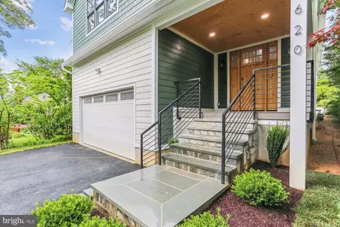 Exterior - 620 Mississippi Ave, Silver Spring, MD 20910 photo 2 of 8