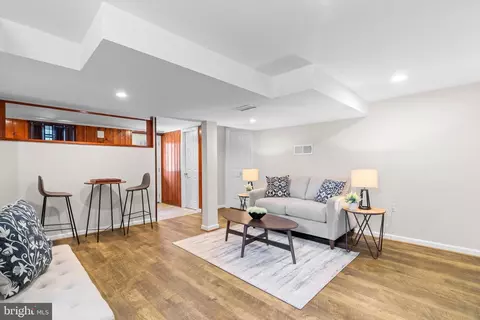 Living - 9922 Rogart Rd, Silver Spring, MD 20901 photo 5 of 6