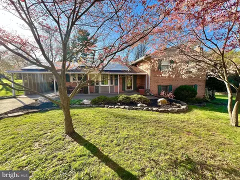 201 Mowbray Rd, Silver Spring, MD 20904 photo 2