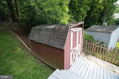 Exterior - 10105 Meredith Ave, Silver Spring, MD 20910 photo 10 of 16
