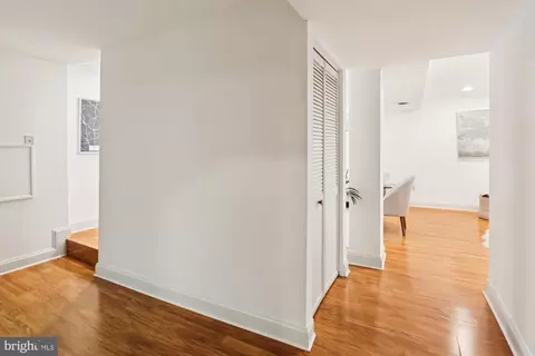 Entry Way - 10105 Meredith Ave, Silver Spring, MD 20910 photo 6 of 7