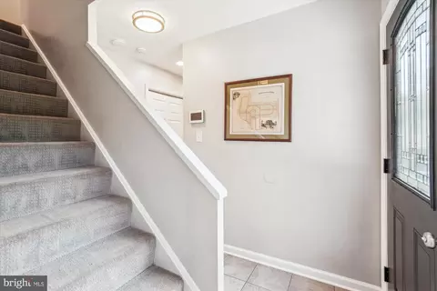 Entry Way - 10105 Meredith Ave, Silver Spring, MD 20910 photo 5 of 7