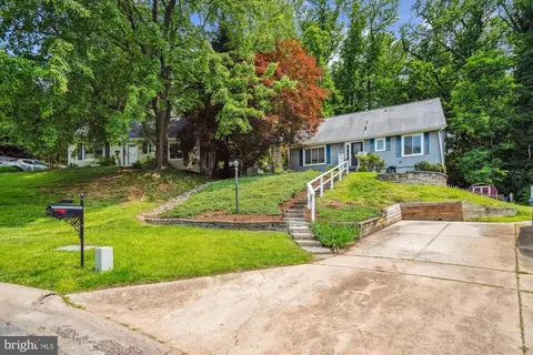 Exterior - 10105 Meredith Ave, Silver Spring, MD 20910 photo 12 of 16