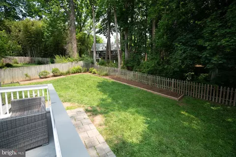 Exterior - 10105 Meredith Ave, Silver Spring, MD 20910 photo 8 of 16