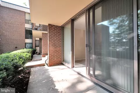 Exterior - 9804 Georgia Ave #23-102, Silver Spring, MD 20902 photo 1 of 3