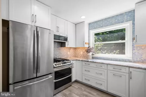 416 Penwood Rd, Silver Spring, MD 20901 photo 10