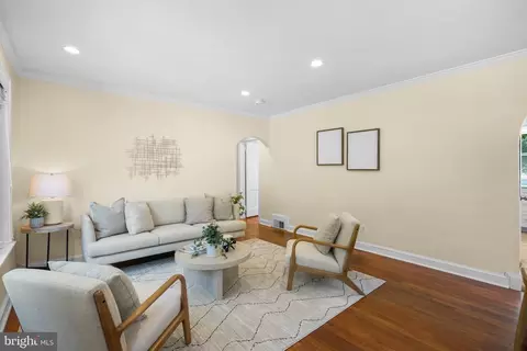 416 Penwood Rd, Silver Spring, MD 20901 photo 7