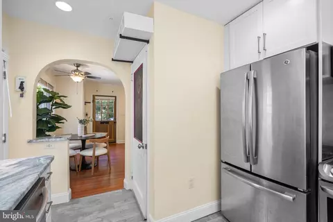 416 Penwood Rd, Silver Spring, MD 20901 photo 13