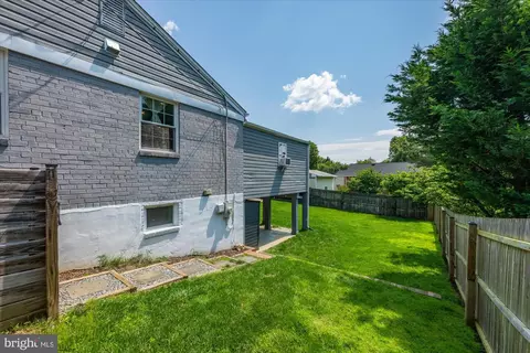 Exterior - 12513 Atherton Dr, Silver Spring, MD 20906 photo 5 of 8