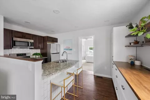 Entry Way - 12513 Atherton Dr, Silver Spring, MD 20906 photo 3 of 8
