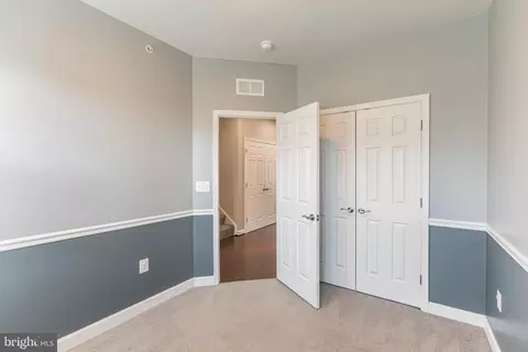 Entry Way - 15713 Murphys Tin St, Silver Spring, MD 20906 photo 5 of 8