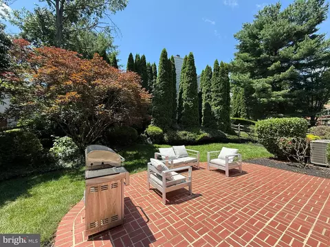Other - 904 White Pine Pl, Potomac, MD 20854 photo 5 of 8