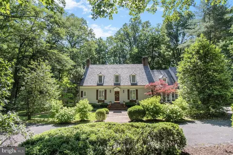 11801 Glen Mill Rd, Potomac, MD 20854
