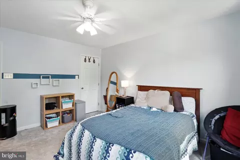 Bedroom - 5720 Huckburn Ct, Laurel, MD 20707 photo 5 of 7