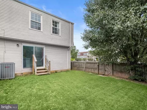 Exterior - 17617 Kohlhoss Rd, Poolesville, MD 20837 photo 3 of 3