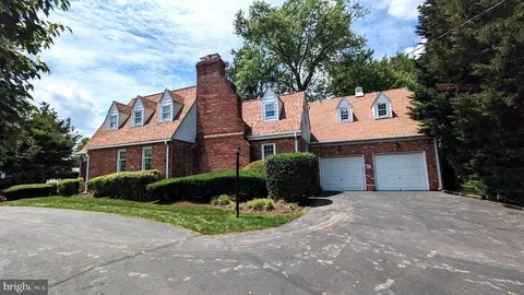 17816 Howe Dr, Olney, MD 20832 photo 3