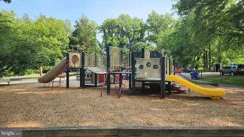 15204 Watergate Rd, Silver Spring, MD 20905 photo 49