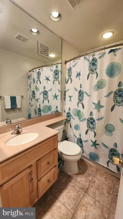 15204 Watergate Rd, Silver Spring, MD 20905 photo 18