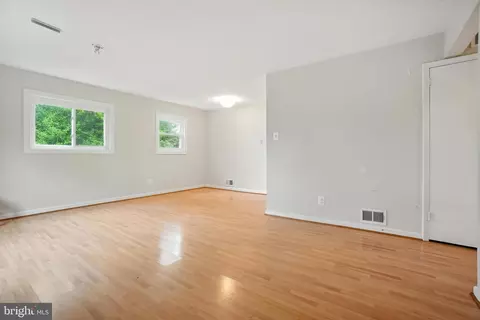 2816 Denley Pl, Silver Spring, MD 20906 photo 4