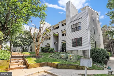 1601 Carriage House Ter #D, Silver Spring, MD 20904