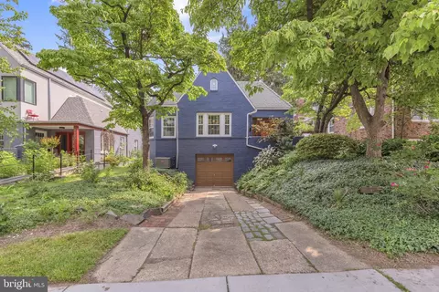 8603 Cedar St, Silver Spring, MD 20910