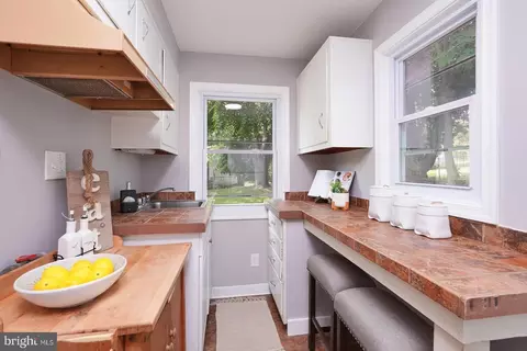 11310 Norris Dr, Silver Spring, MD 20902 photo 25